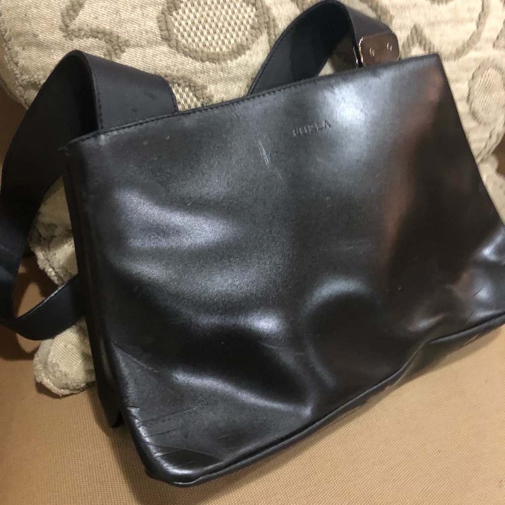 Furla black leather shoulder bag